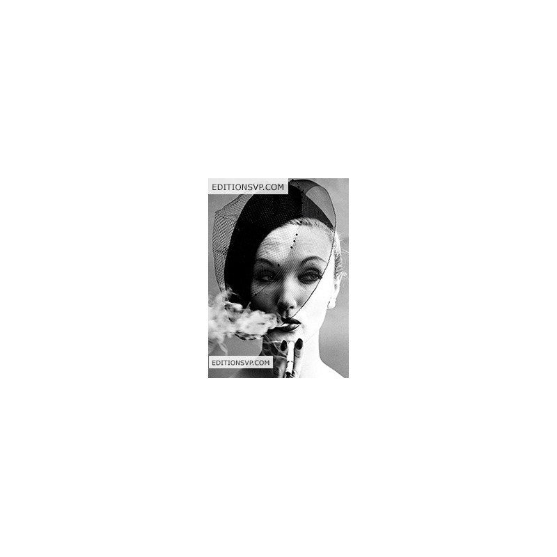 Smoke + Veil photographie de WIlliam Klein PAris 1958 Vogue © William Klein Estate